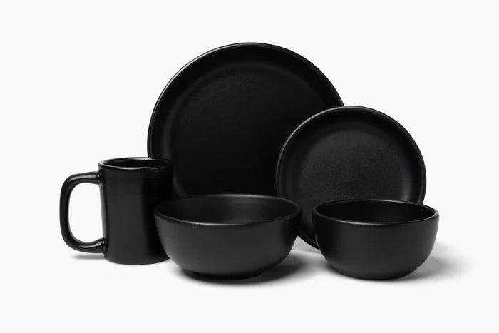 4 Piece Place Setting Studio Coupe Matte Black