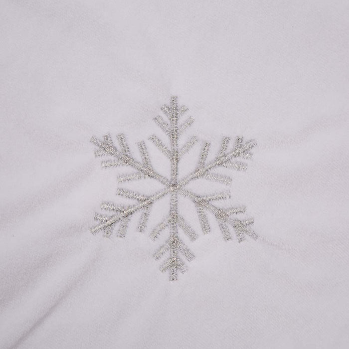 48"D White Fleece Christmas Tree Skirt