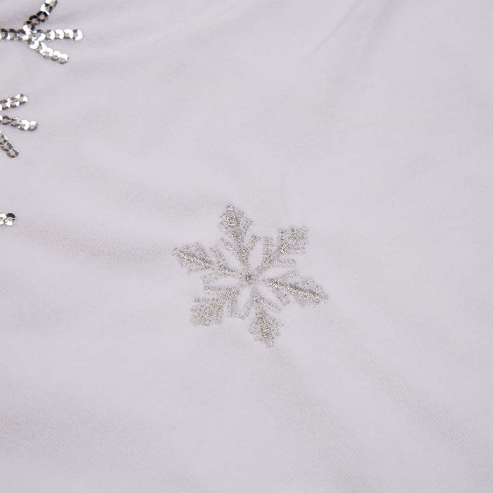 48"D White Fleece Christmas Tree Skirt