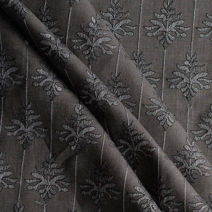 Ash Fern embroidered linen fabric – lightweight dark grey 100% linen with fern motif embroidery