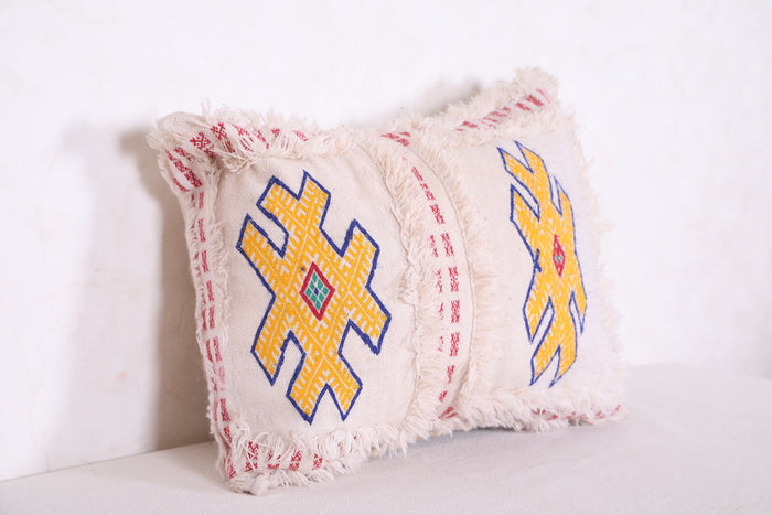 Berber pillow 14.9 INCHES X 19.6 INCHES