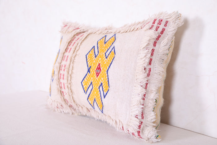 Berber pillow 14.9 INCHES X 19.6 INCHES