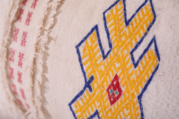 Berber pillow 14.9 INCHES X 19.6 INCHES