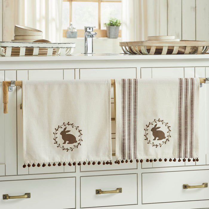 Brown Bunny in Wreath Tea Towels with Pom Pom 16x28" - Set of 2 - Primitive Star Quilt Shop
