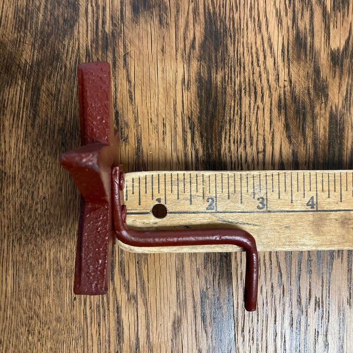 Cast Star Curtain Hook - Red - Set of 2 - Primitive Star Quilt Shop