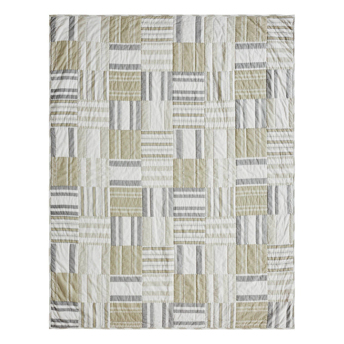 Finders Keepers Quilted Throw - Primitive Star Quilt Shop