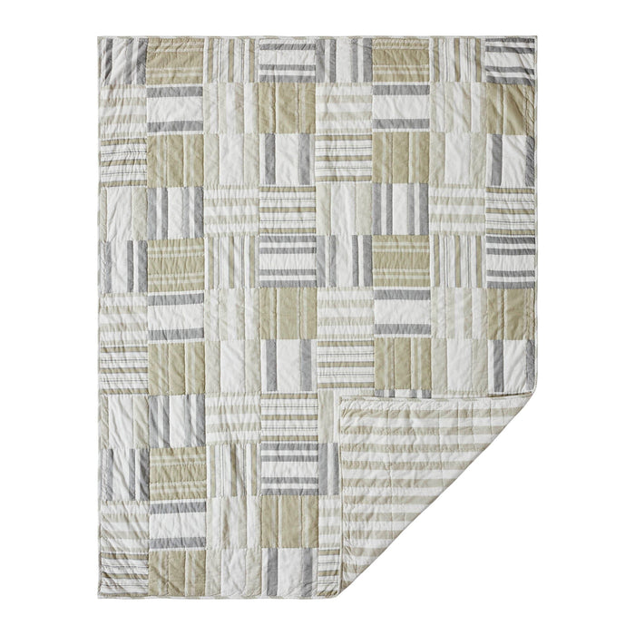 Finders Keepers Quilted Throw - Primitive Star Quilt Shop