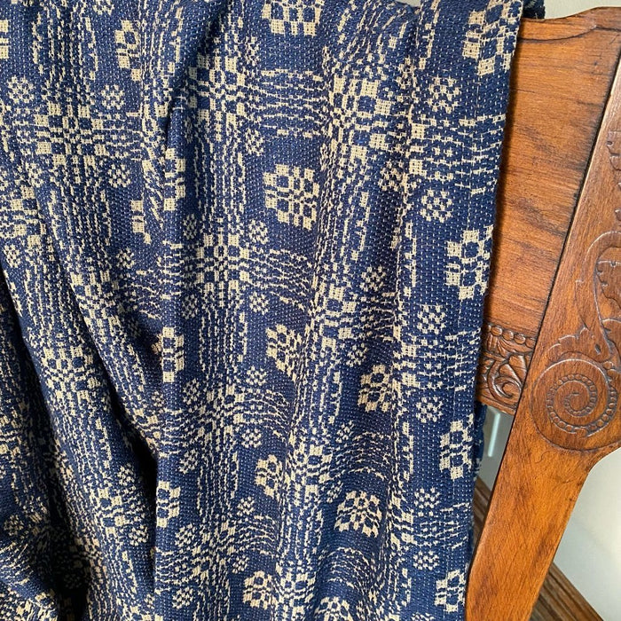 Gettysburg Navy and Tan Woven Throw - Primitive Star Quilt Shop