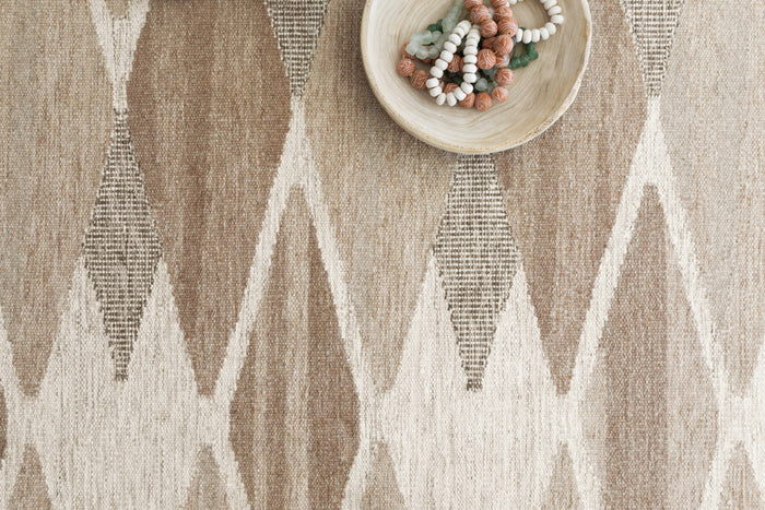Loloi Evelina Rug | Taupe / Bark Loloi