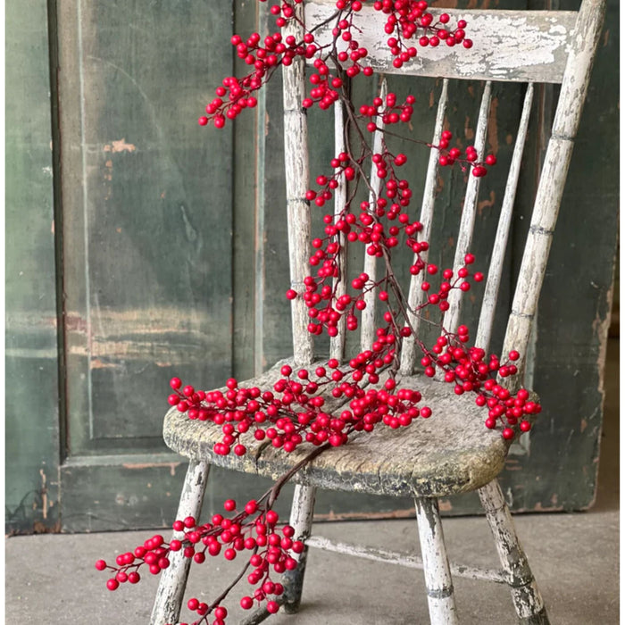 Matte Weatherproof Berry Garland - 5' - Primitive Star Quilt Shop
