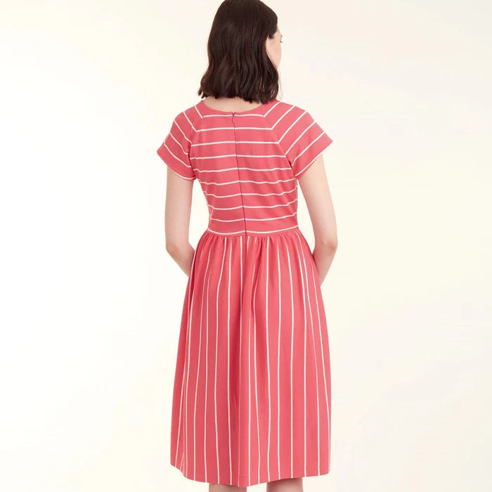 Misses' Dress S9136  Sewing Pattern