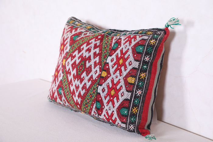 Moroccan Pillow 15.3 INCHES X 19.2 INCHES - kilim pillow