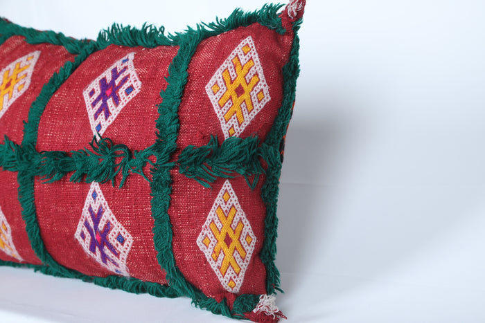 Moroccan rug bellow 13.3 INCHES X 20.4 INCHES - kilim pillow