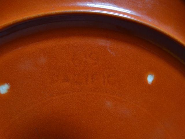 Pacific Hostess Ware #619 Cake Plate