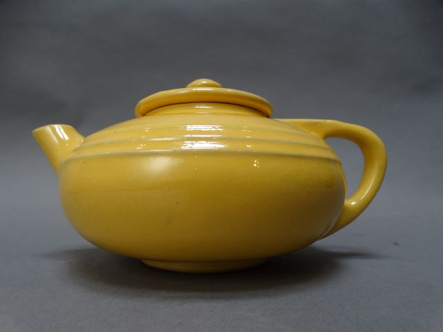 Pacific Hostess Ware Tea Pot