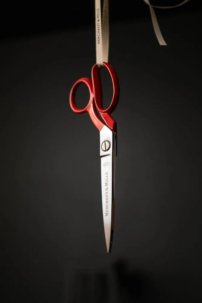 Merchant & Mills Red Extra Sharp 8" Scissors with chrome blades and red enamel handles for precision cutting