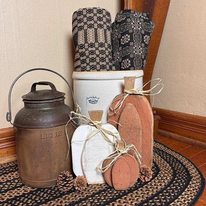Rustic Wood Pumpkin Sitter - Medium White - Primitive Star Quilt Shop