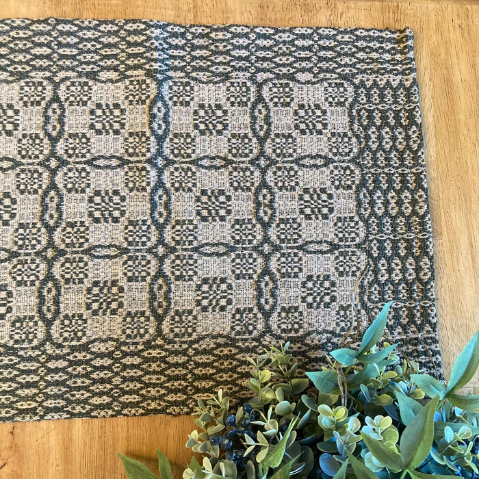 Saratoga Green and Linen Woven Placemat - Primitive Star Quilt Shop