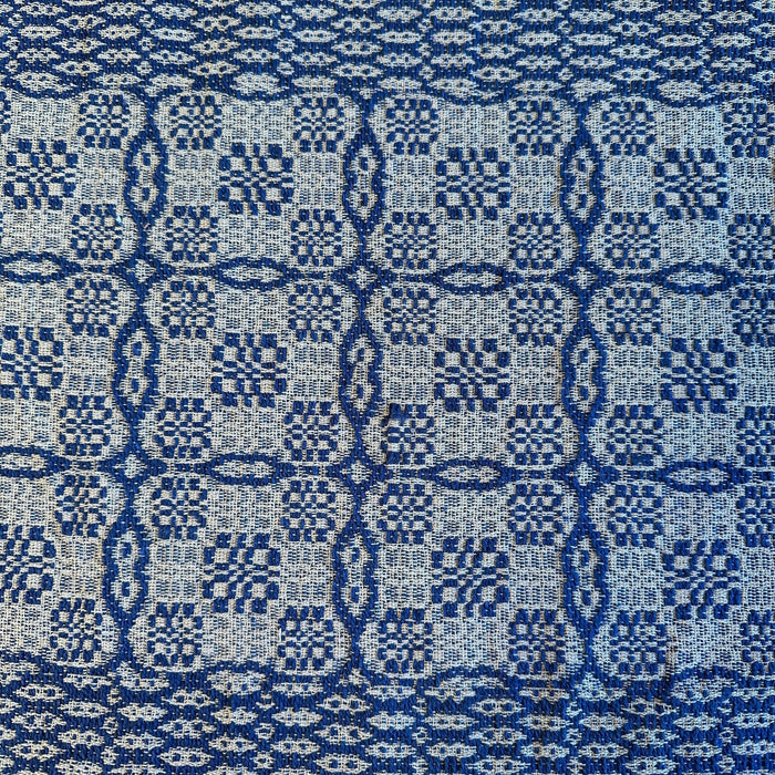 Saratoga Navy and Tan Woven Table Runner 32" - Primitive Star Quilt Shop