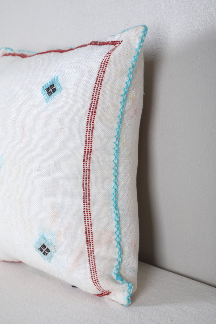 Sqaure Moroccan rug Pillow 17.3 INCHES X 17.3 INCHES - kilim pillow