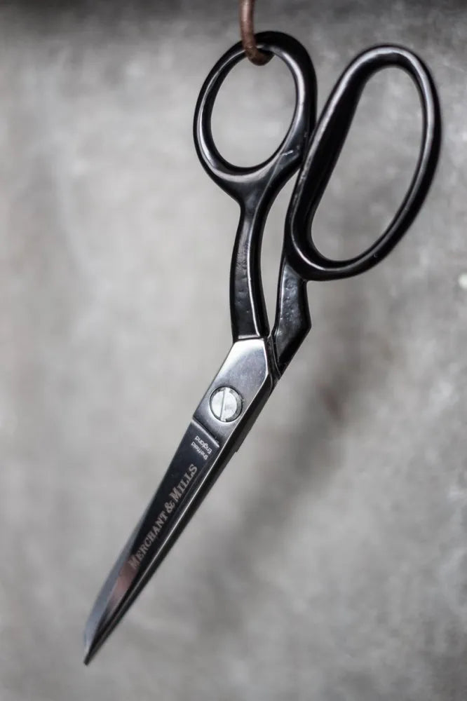 Merchant & Mills Tailor’s 10" Scissors, Sheffield-made high carbon steel shears for professional tailoring