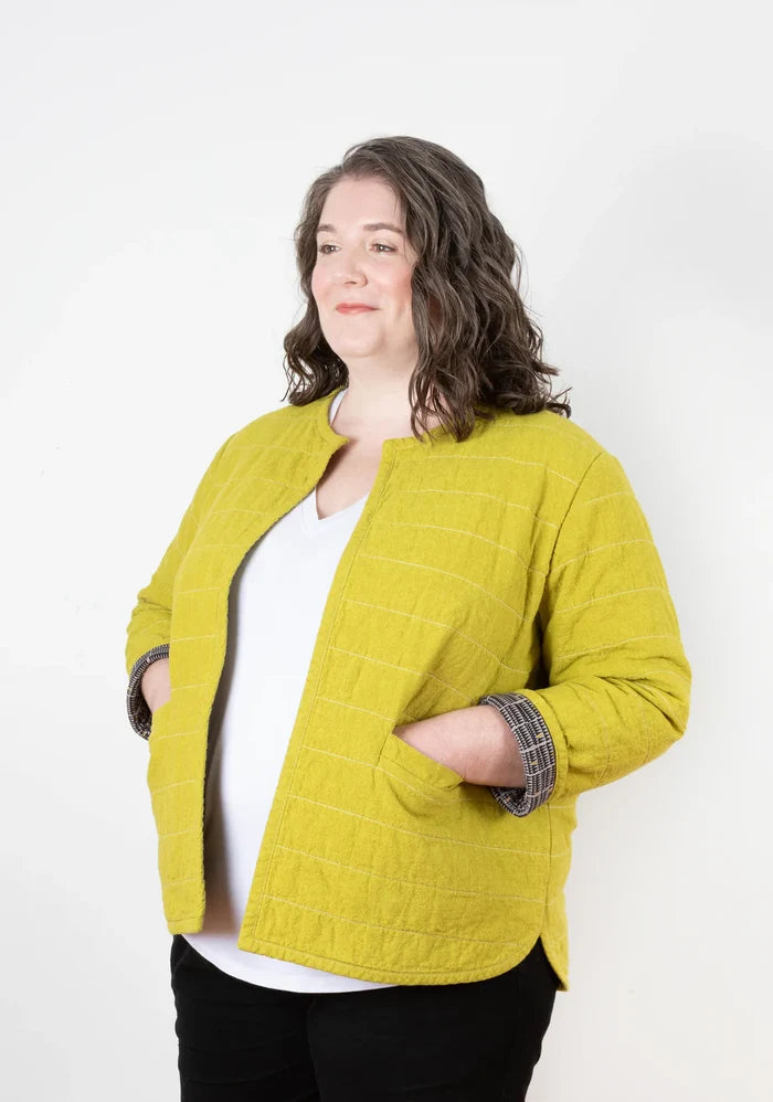 Stylish Tamarack Jacket sewing pattern, perfect for quilted layering, available from Grainline Studio at de Linum