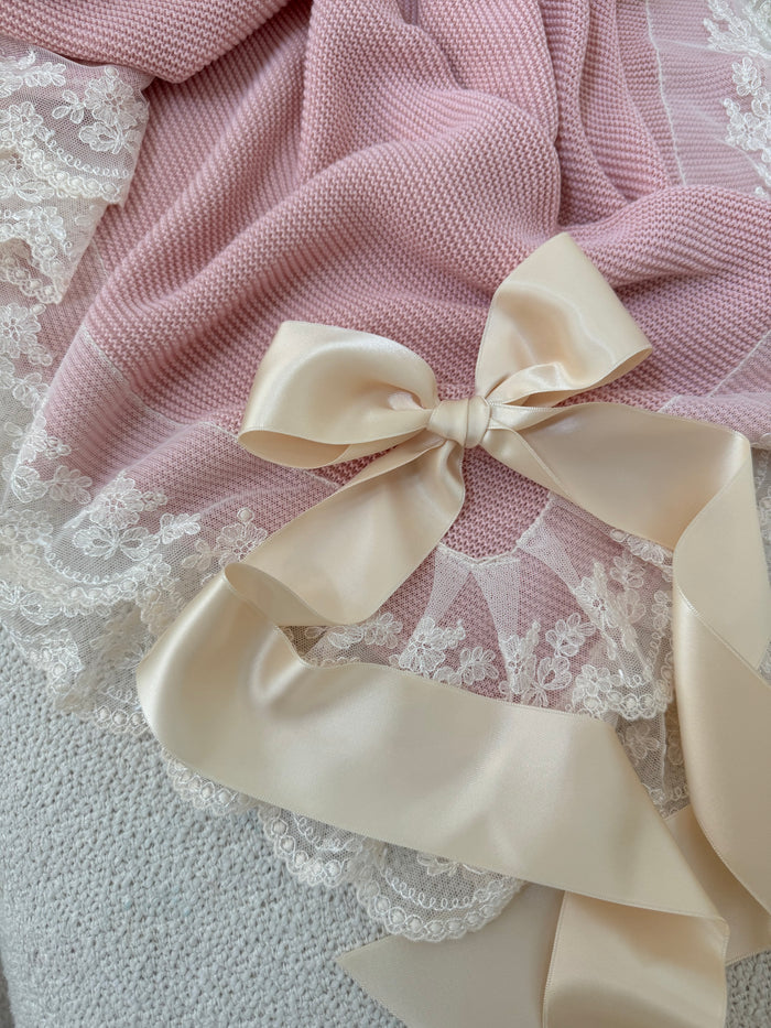 Victoria Dusty Pink & Ivory Luxe Knitted Blanket